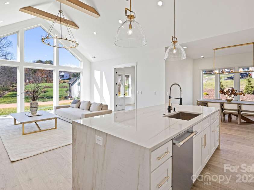 90 Bridgeway Drive, Candler, NC 28715.  MLS# CAR4226175, YatesRealty ID 20950. 