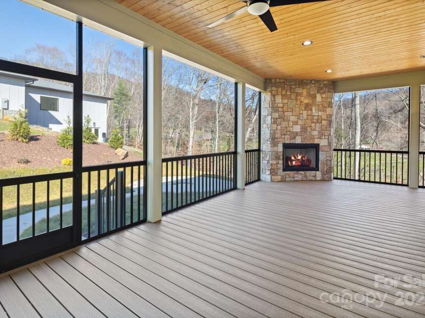 90 Bridgeway Drive, Candler, NC 28715.  MLS# CAR4226175, YatesRealty ID 20950. 