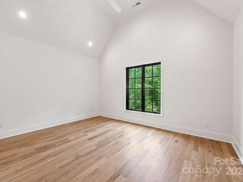 5124 Lansing Drive, Charlotte, NC 28270.  MLS# CAR4231364, YatesRealty ID 20951. Bedroom