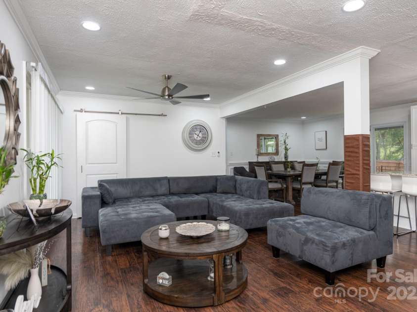 1121 Rembrandt Drive, Concord, NC 28027.  MLS# CAR4243046, YatesRealty ID 20952. 