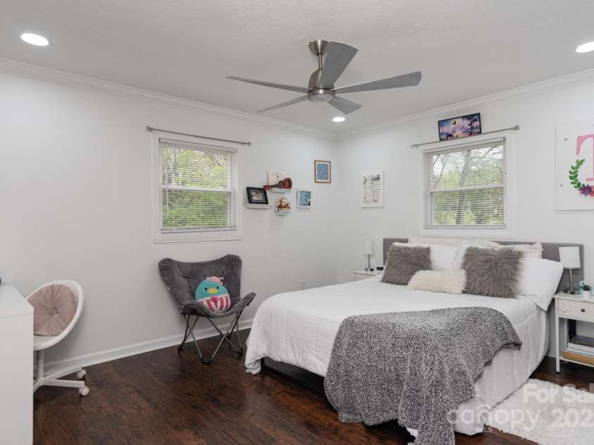 1121 Rembrandt Drive, Concord, NC 28027.  MLS# CAR4243046, YatesRealty ID 20952. 