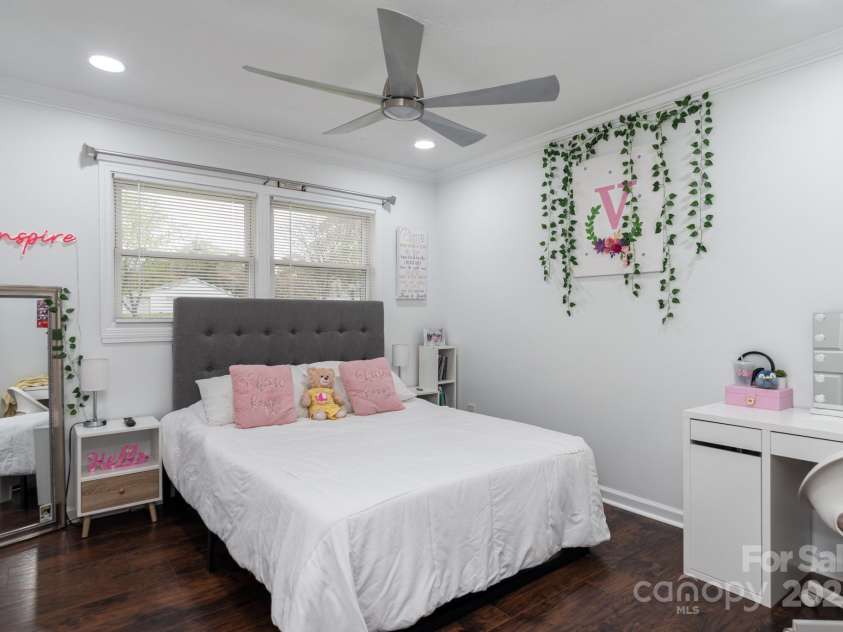 1121 Rembrandt Drive, Concord, NC 28027.  MLS# CAR4243046, YatesRealty ID 20952. 