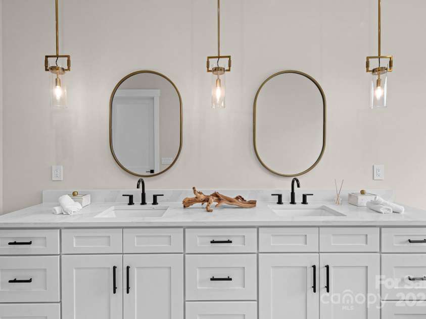 24 Slate Drive, Candler, NC 28715.  MLS# CAR4244090, YatesRealty ID 20953. Master bath