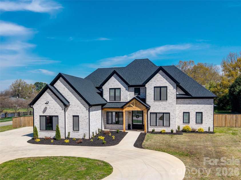 3922 Karrington Place, Monroe, NC 28110.  MLS# CAR4360074, YatesRealty ID 20954. 