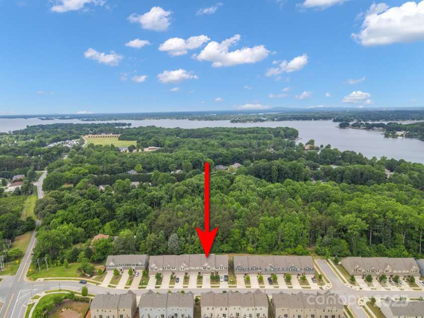 117 Lanyard Drive, Mooresville, NC 28117.  MLS# CAR4259128, YatesRealty ID 20955. 