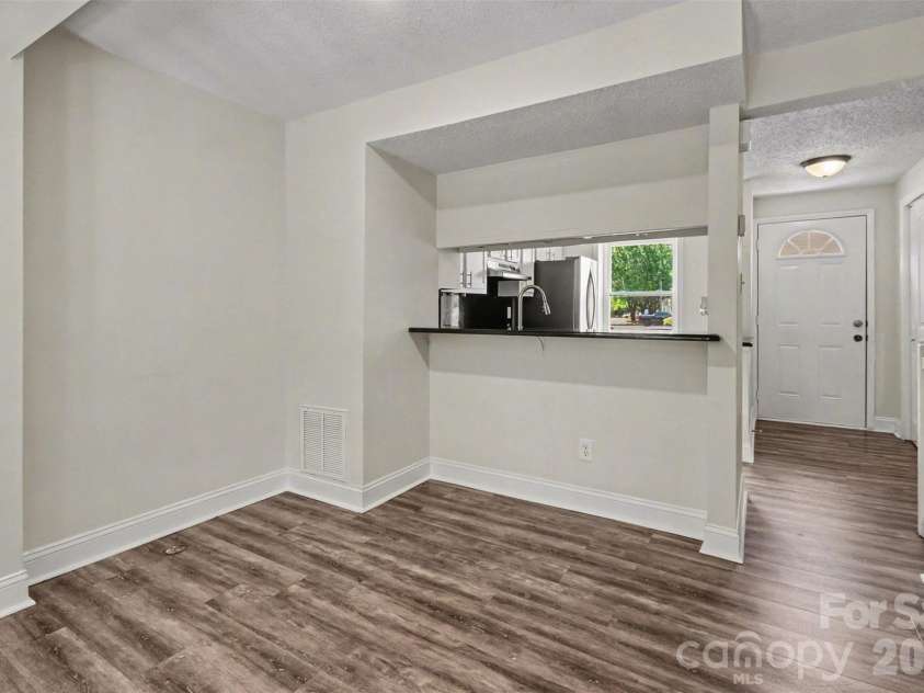 7609 Holly Grove Court, Charlotte, NC 28227.  MLS# CAR4371420, YatesRealty ID 20955. 