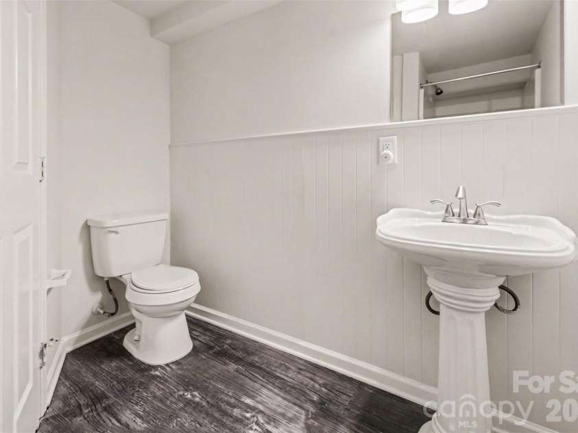 7609 Holly Grove Court, Charlotte, NC 28227.  MLS# CAR4371420, YatesRealty ID 20955. 