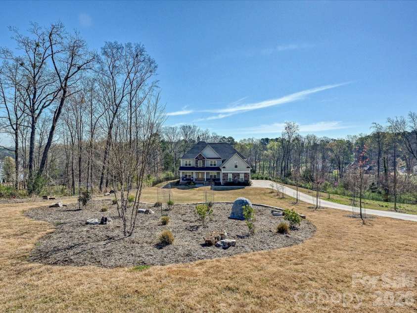 1052 Lakefront Woods, Belmont, NC 28012.  MLS# CAR4357505, YatesRealty ID 20956. 