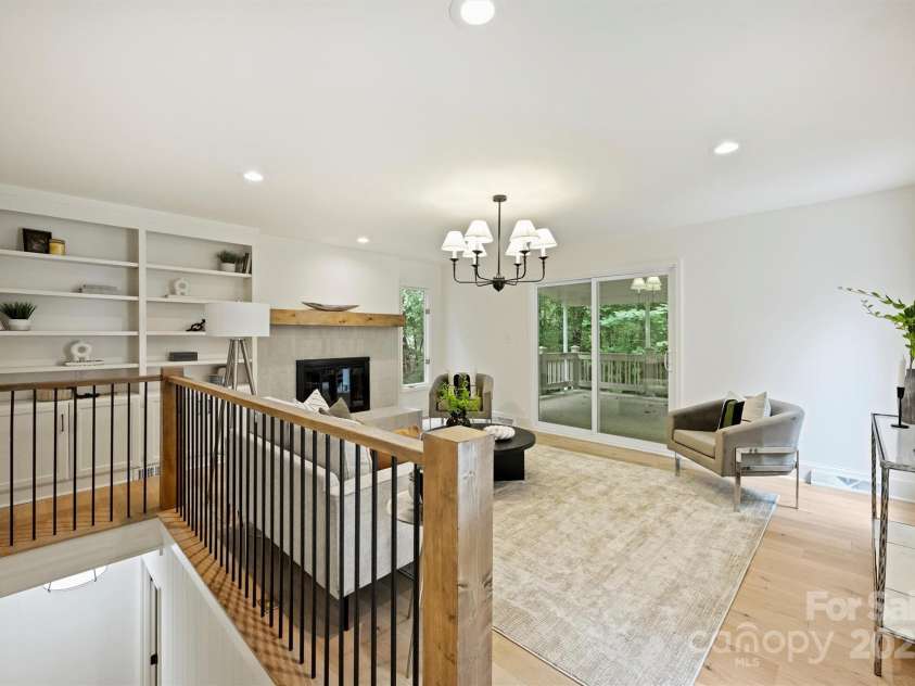 9520 Squirrel Hollow Lane, Charlotte, NC 28270.  MLS# CAR4290634, YatesRealty ID 20956. 