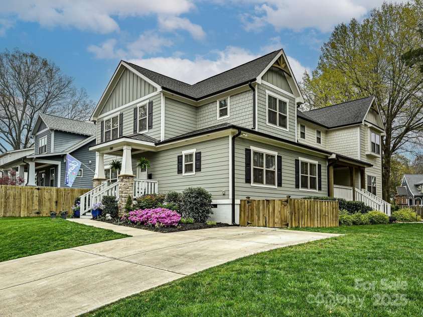 2518 Pinckney Avenue, Charlotte, NC 28205.  MLS# CAR4262897, YatesRealty ID 20957. 