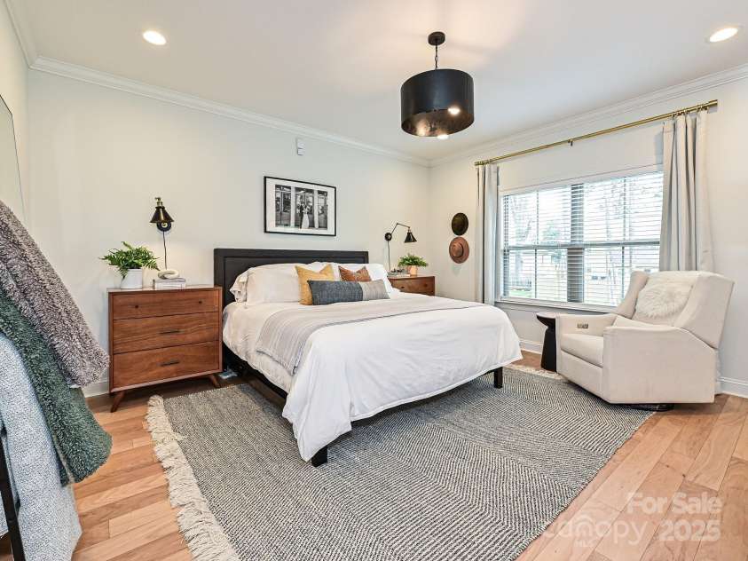 2518 Pinckney Avenue, Charlotte, NC 28205.  MLS# CAR4262897, YatesRealty ID 20957. 