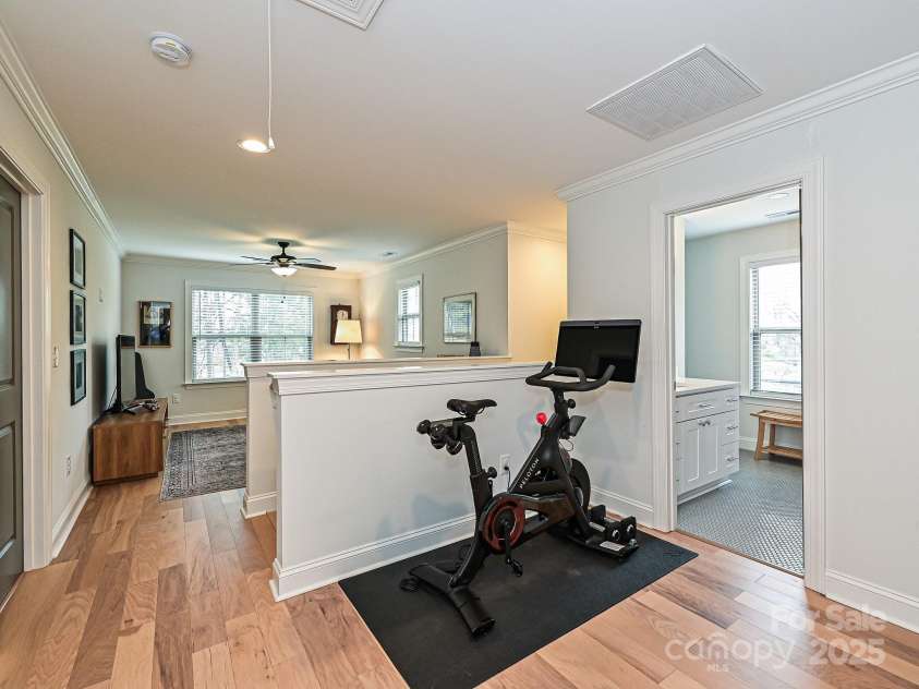 2518 Pinckney Avenue, Charlotte, NC 28205.  MLS# CAR4262897, YatesRealty ID 20957. 