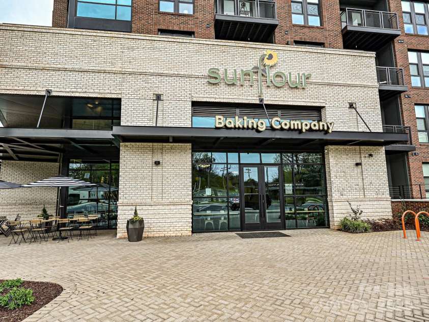 2518 Pinckney Avenue, Charlotte, NC 28205.  MLS# CAR4262897, YatesRealty ID 20957. 