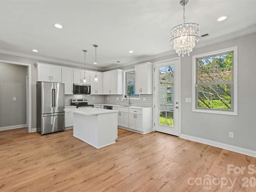 2225 Irma Street, Charlotte, NC 28216.  MLS# CAR4370906, YatesRealty ID 20958. 