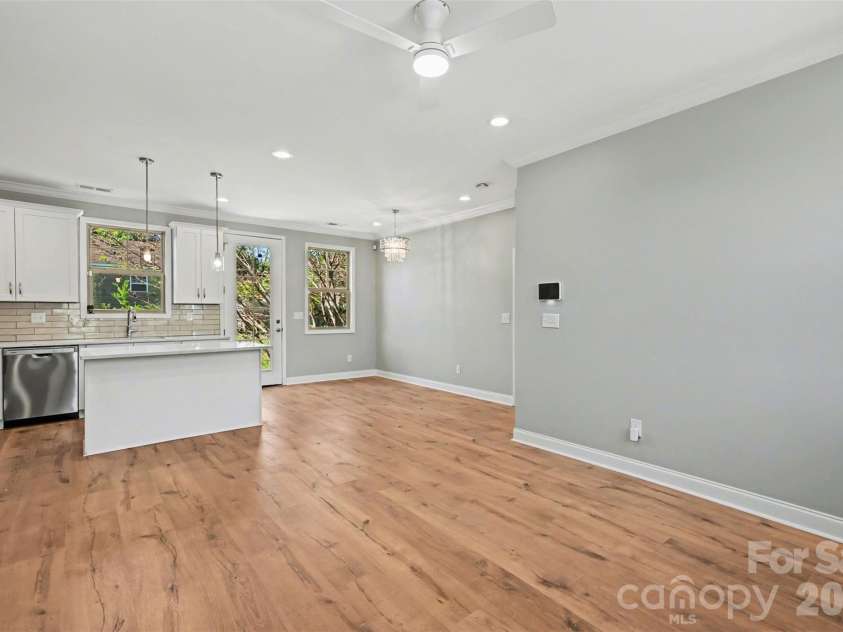 2225 Irma Street, Charlotte, NC 28216.  MLS# CAR4370906, YatesRealty ID 20958. 