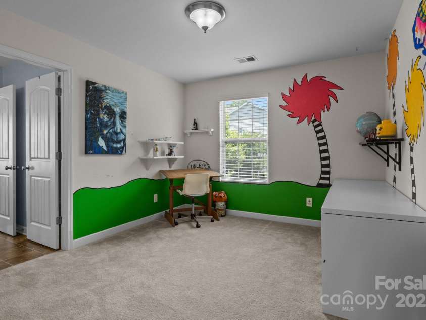 4117 Bright Road, Charlotte, NC 28214.  MLS# CAR4261381, YatesRealty ID 20958. 
