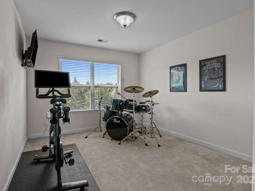 4117 Bright Road, Charlotte, NC 28214.  MLS# CAR4261381, YatesRealty ID 20958. 