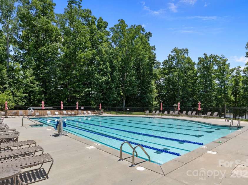 4117 Bright Road, Charlotte, NC 28214.  MLS# CAR4261381, YatesRealty ID 20958. 