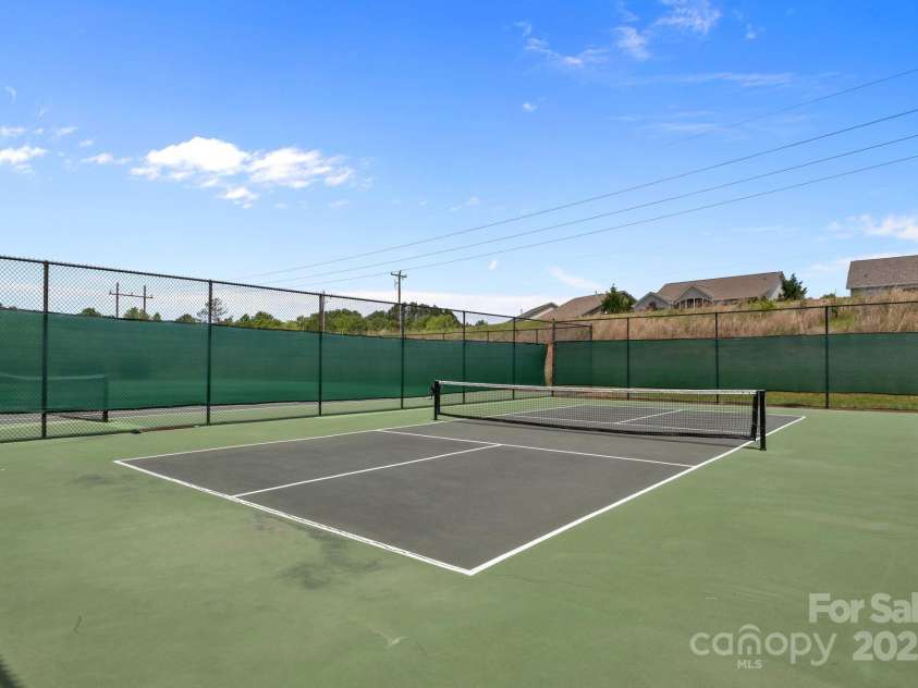 4117 Bright Road, Charlotte, NC 28214.  MLS# CAR4261381, YatesRealty ID 20958. 