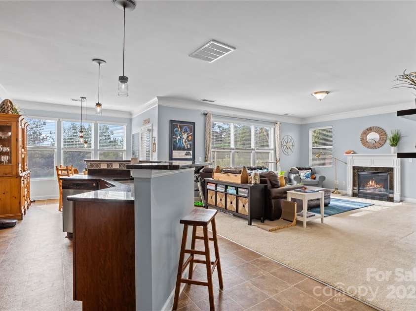 4117 Bright Road, Charlotte, NC 28214.  MLS# CAR4326380, YatesRealty ID 20958. 