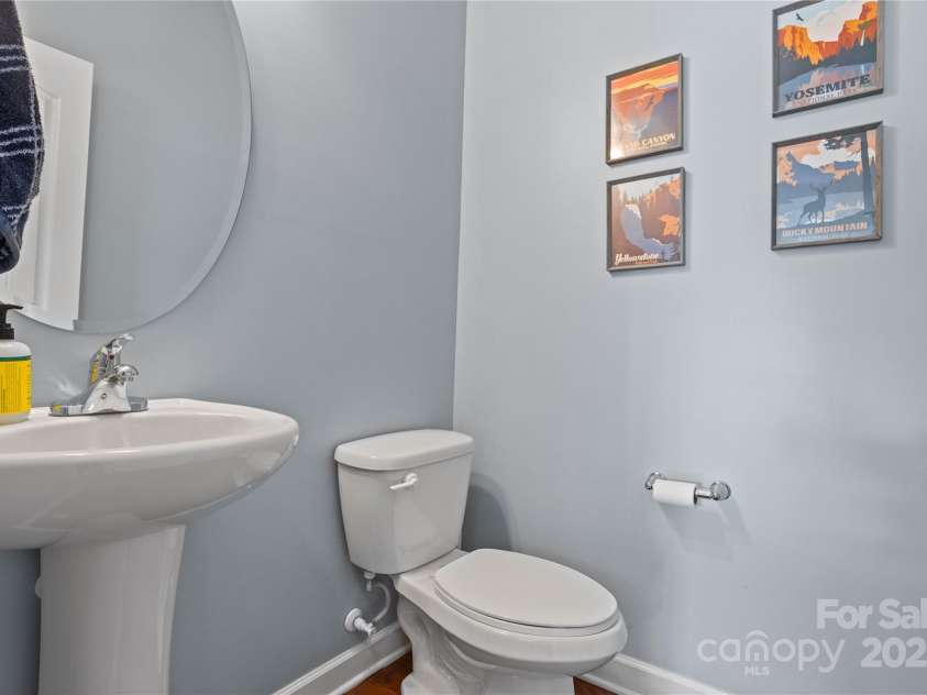 4117 Bright Road, Charlotte, NC 28214.  MLS# CAR4326380, YatesRealty ID 20958. 