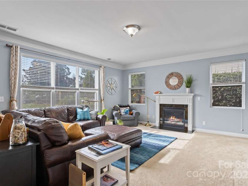 4117 Bright Road, Charlotte, NC 28214.  MLS# CAR4326380, YatesRealty ID 20958. 