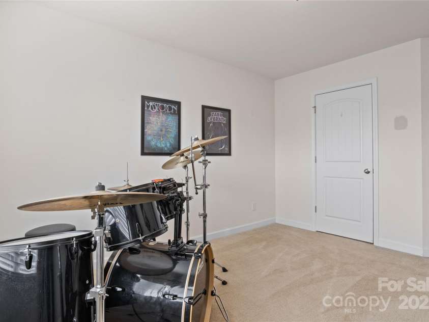 4117 Bright Road, Charlotte, NC 28214.  MLS# CAR4326380, YatesRealty ID 20958. 