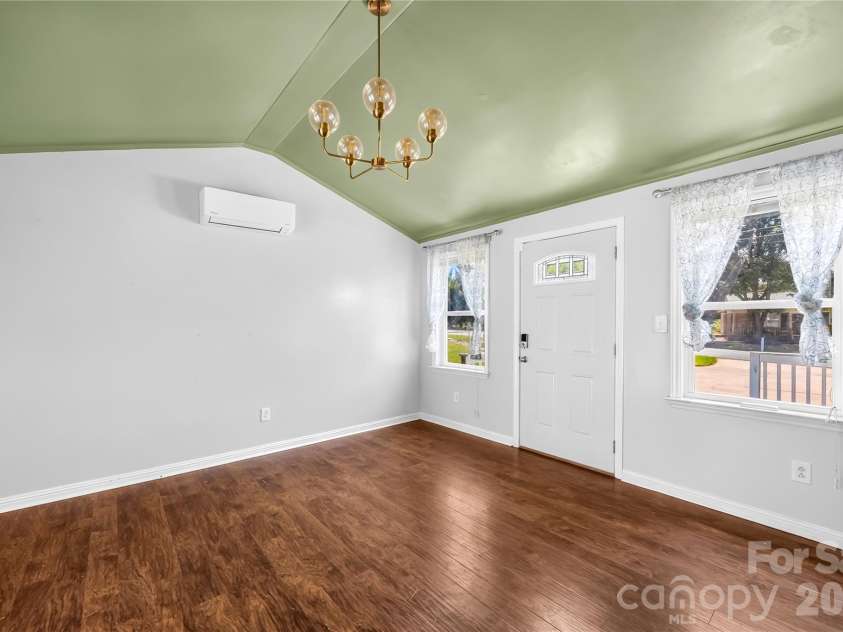 102 Wingate Drive, Stanley, NC 28164.  MLS# CAR4406481, YatesRealty ID 2096. 