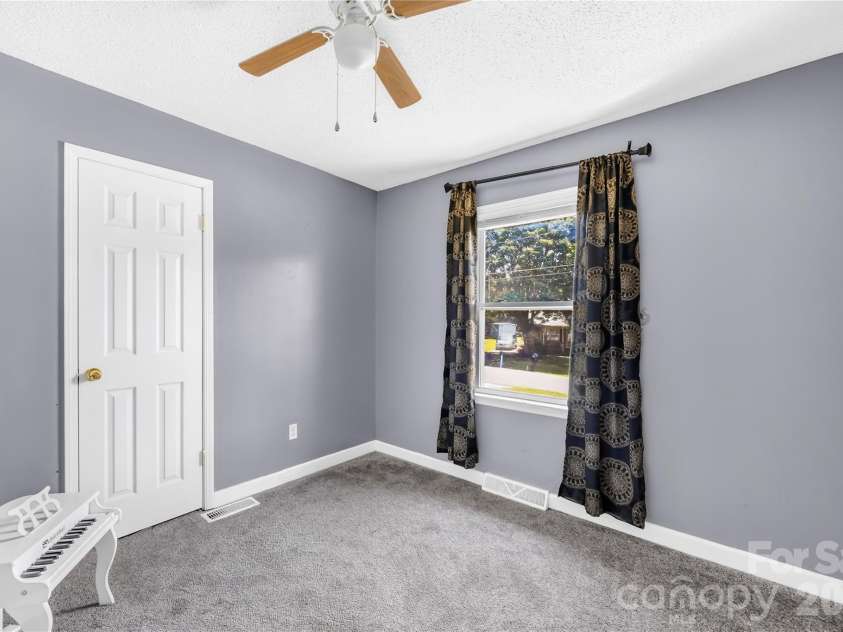 102 Wingate Drive, Stanley, NC 28164.  MLS# CAR4406481, YatesRealty ID 2096. 