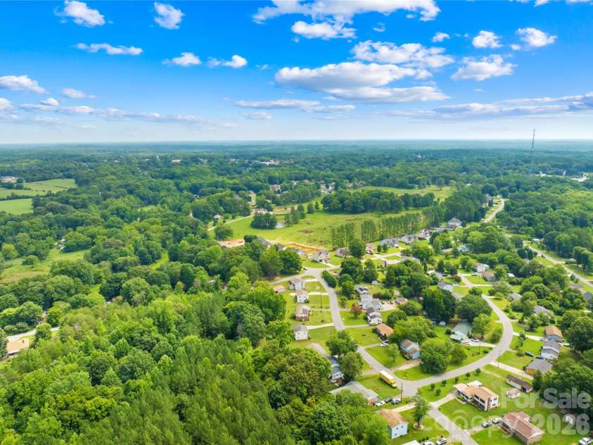 102 Wingate Drive, Stanley, NC 28164.  MLS# CAR4406481, YatesRealty ID 2096. 