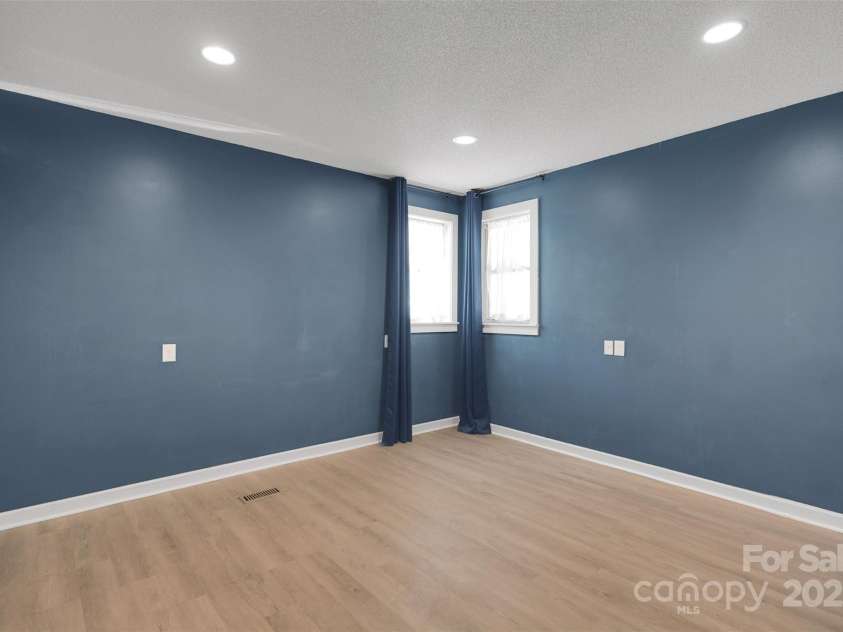 3333 Roberta Road, Concord, NC 28027.  MLS# CAR4325071, YatesRealty ID 2096. 2nd primary bedroom