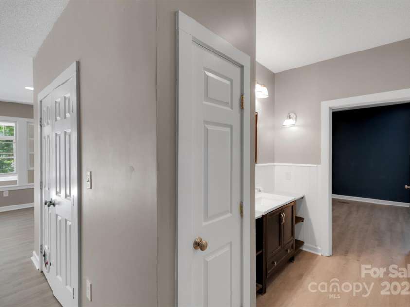 3333 Roberta Road, Concord, NC 28027.  MLS# CAR4325071, YatesRealty ID 2096. 