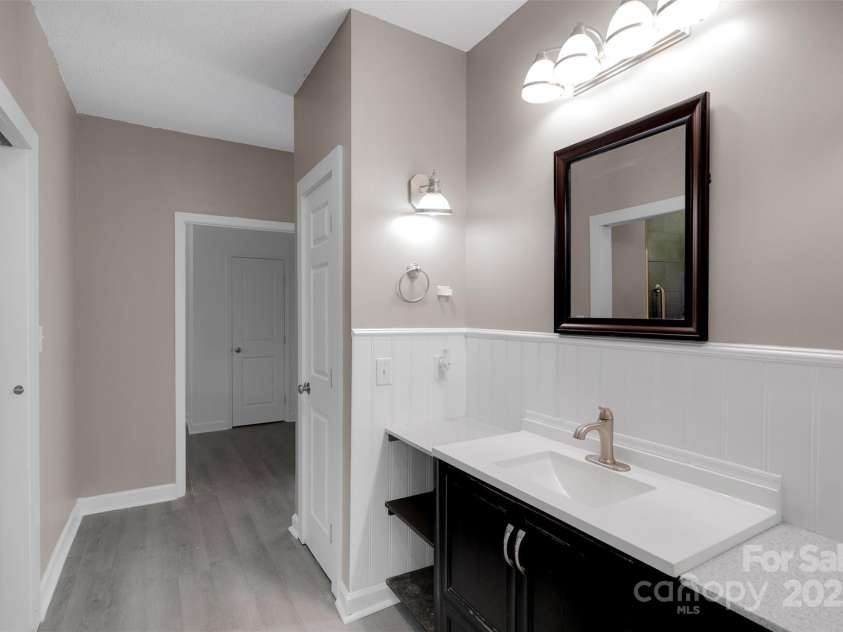 3333 Roberta Road, Concord, NC 28027.  MLS# CAR4325071, YatesRealty ID 2096. Accessible sink