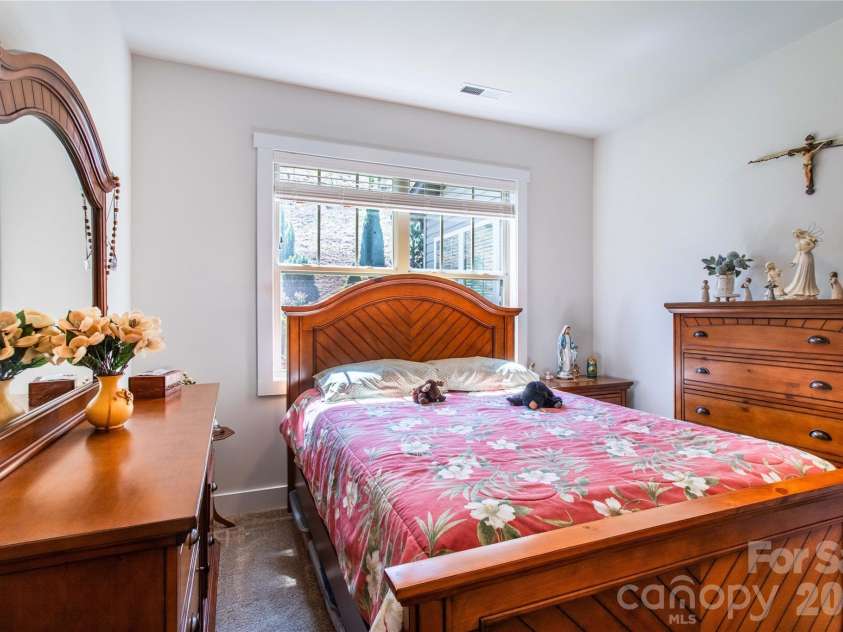 153 Water Leaf Drive, Weaverville, NC 28787.  MLS# CAR4367403, YatesRealty ID 20960. 