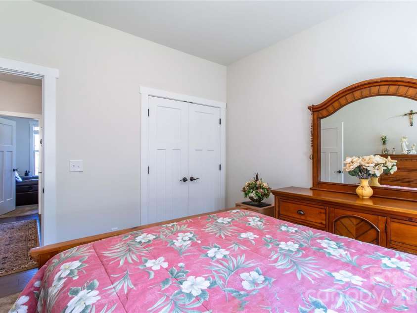 153 Water Leaf Drive, Weaverville, NC 28787.  MLS# CAR4367403, YatesRealty ID 20960. 