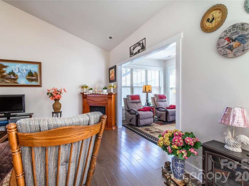 153 Water Leaf Drive, Weaverville, NC 28787.  MLS# CAR4367403, YatesRealty ID 20960. 