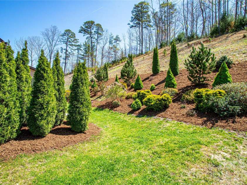 153 Water Leaf Drive, Weaverville, NC 28787.  MLS# CAR4367403, YatesRealty ID 20960. 
