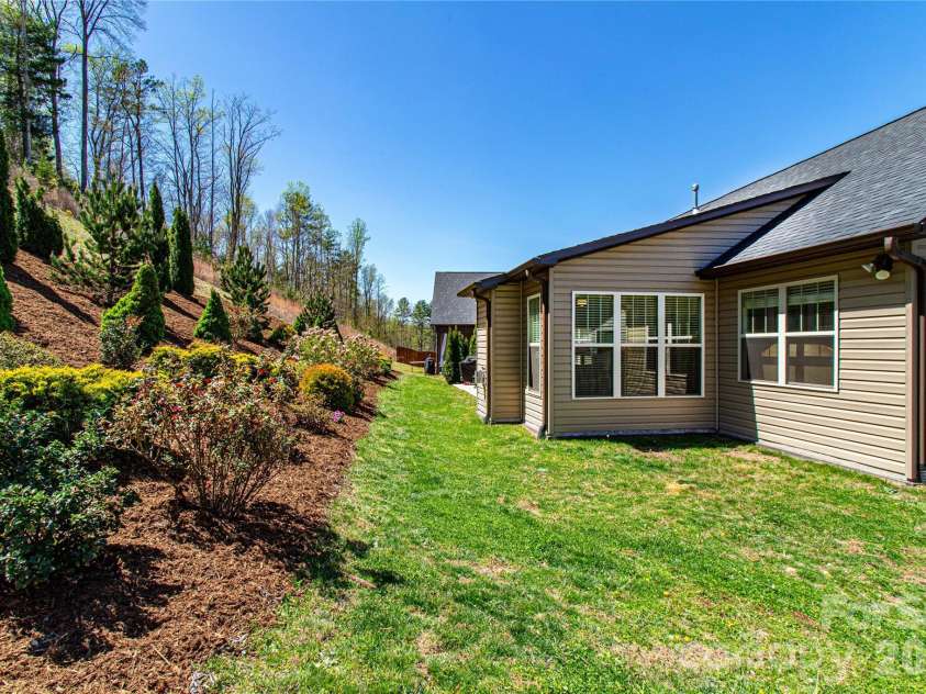 153 Water Leaf Drive, Weaverville, NC 28787.  MLS# CAR4367403, YatesRealty ID 20960. 