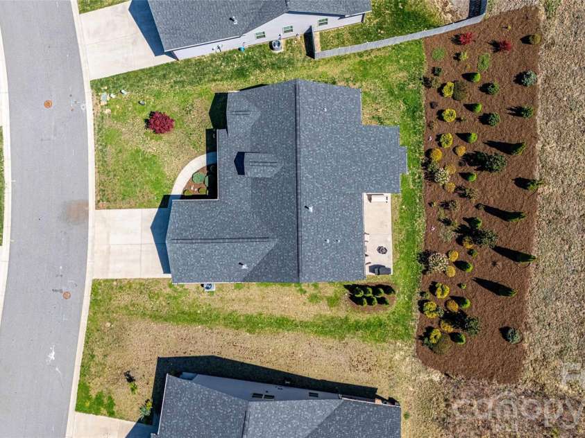 153 Water Leaf Drive, Weaverville, NC 28787.  MLS# CAR4367403, YatesRealty ID 20960. 