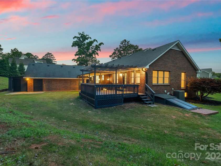 5916 Cashion Road, Huntersville, NC 28078.  MLS# CAR4266998, YatesRealty ID 20960. Back Elevation
