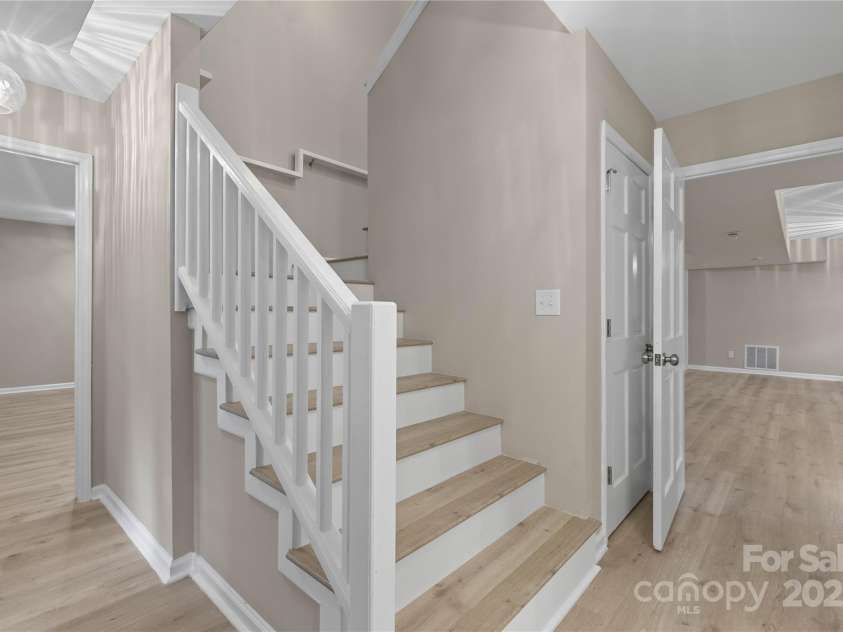 5916 Cashion Road, Huntersville, NC 28078.  MLS# CAR4266998, YatesRealty ID 20960. Basement Level