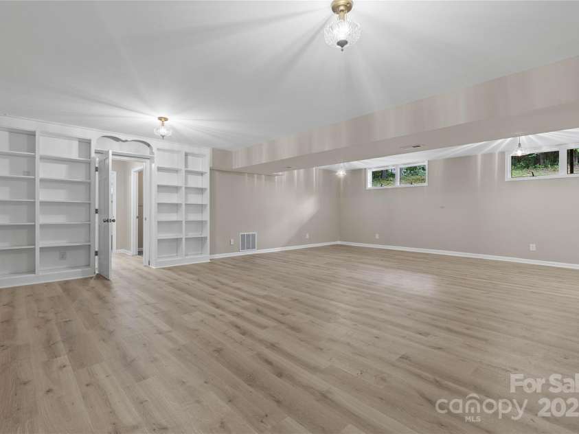 5916 Cashion Road, Huntersville, NC 28078.  MLS# CAR4266998, YatesRealty ID 20960. Basement Level Recreation Room