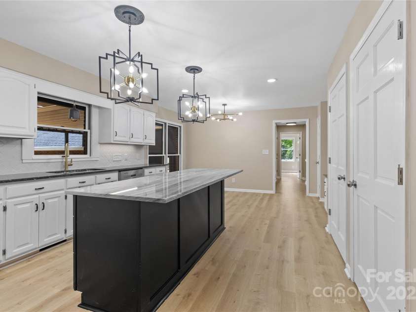 5916 Cashion Road, Huntersville, NC 28078.  MLS# CAR4266998, YatesRealty ID 20960. Kitchen Storage