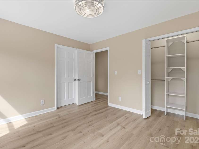5916 Cashion Road, Huntersville, NC 28078.  MLS# CAR4266998, YatesRealty ID 20960. Main Level BR1 Closet
