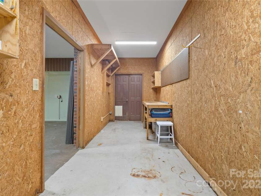 5916 Cashion Road, Huntersville, NC 28078.  MLS# CAR4266998, YatesRealty ID 20960. Workshop