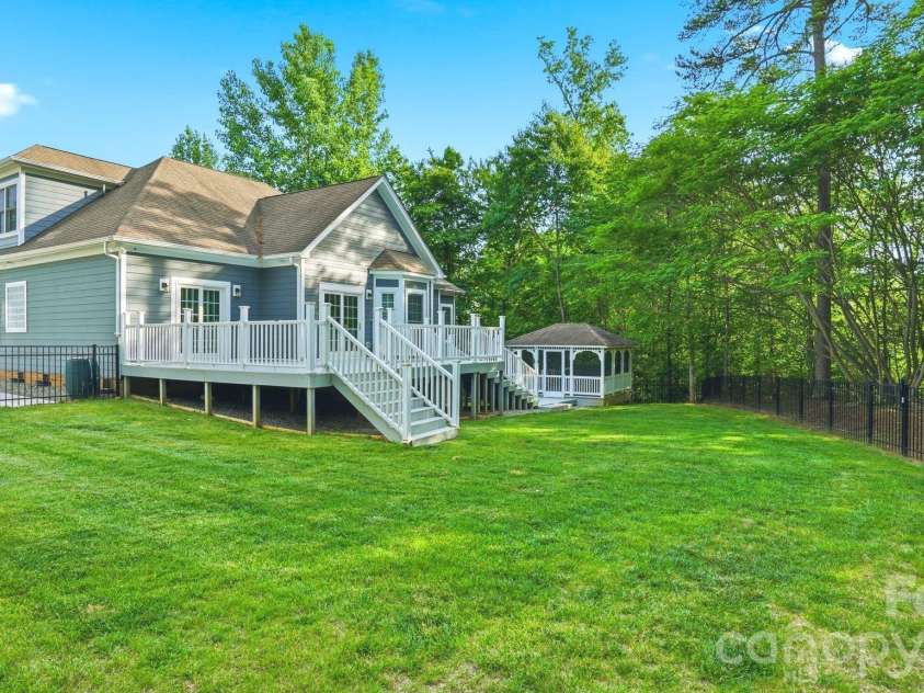 4089 Harmattan Drive, Denver, NC 28037.  MLS# CAR4377560, YatesRealty ID 20961. Half Acre Lot 