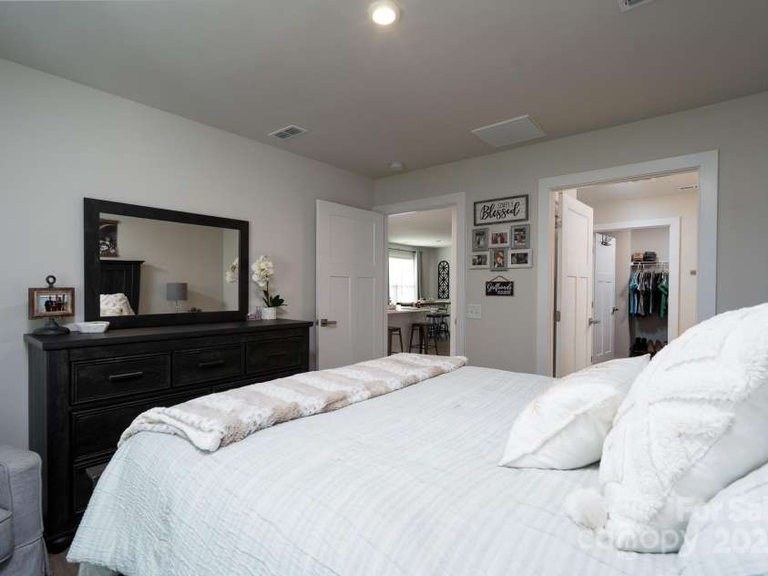 154 Stella Lane, Troutman, NC 28166.  MLS# CAR4268271, YatesRealty ID 20965. 