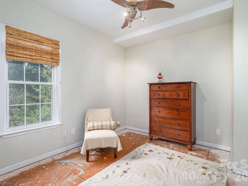 702 Saddlebrook Lane, Cherryville, NC 28021.  MLS# CAR4373701, YatesRealty ID 20966. Bedroom 3