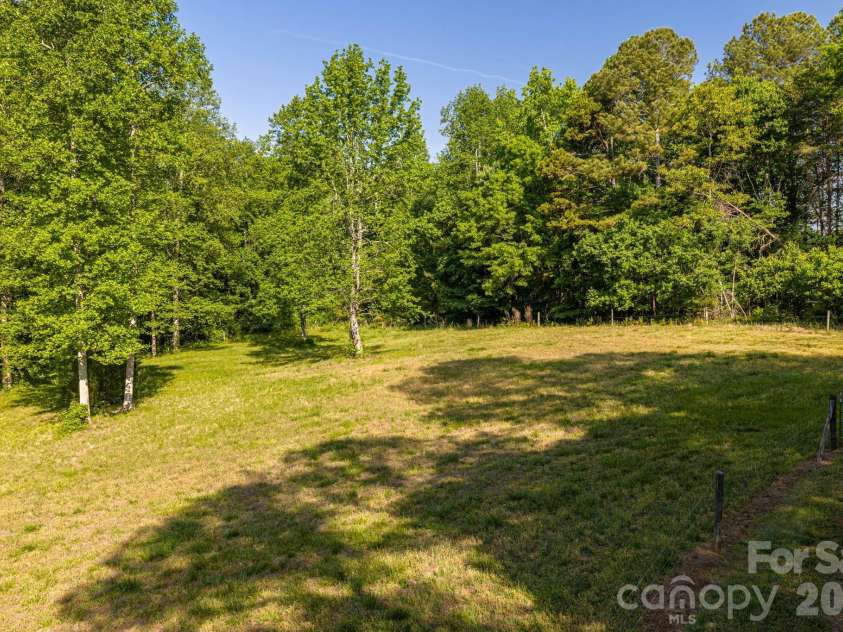 702 Saddlebrook Lane, Cherryville, NC 28021.  MLS# CAR4373701, YatesRealty ID 20966. Pasture