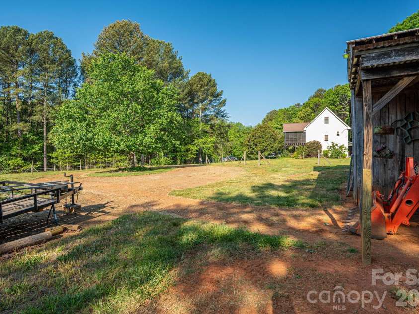 702 Saddlebrook Lane, Cherryville, NC 28021.  MLS# CAR4373701, YatesRealty ID 20966. Property View